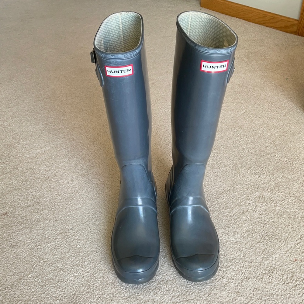 Hunter Black Tall Gloss Rain Boots